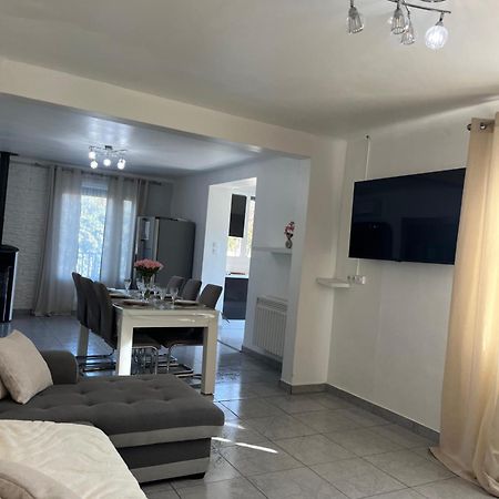 Villa Climatise Avec Piscine Et Jacuzzi Carpentras Eksteriør bilde