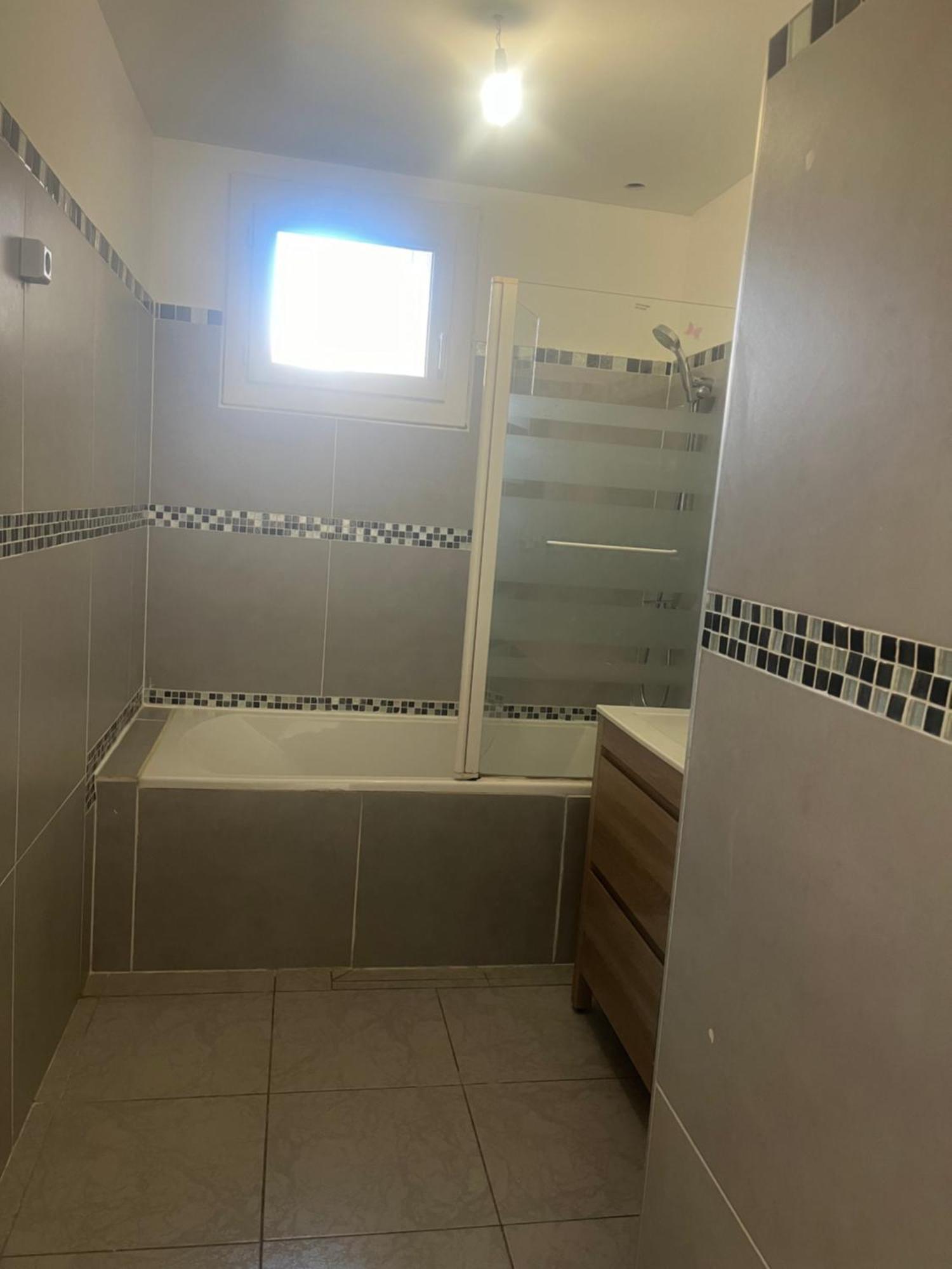 Villa Climatise Avec Piscine Et Jacuzzi Carpentras Eksteriør bilde