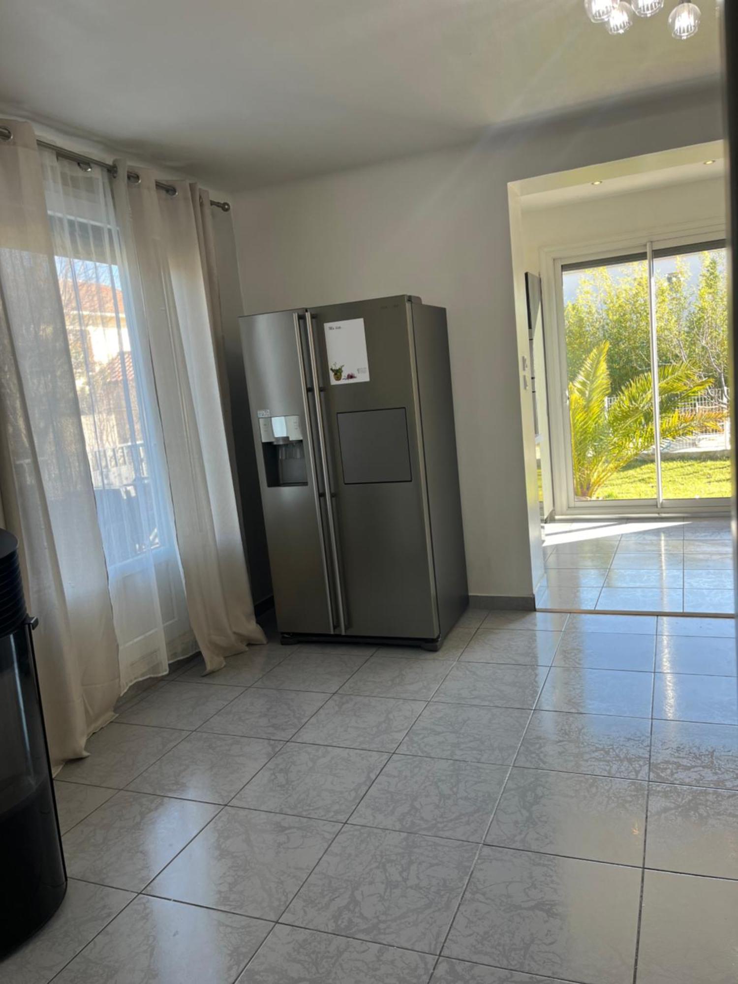 Villa Climatise Avec Piscine Et Jacuzzi Carpentras Eksteriør bilde