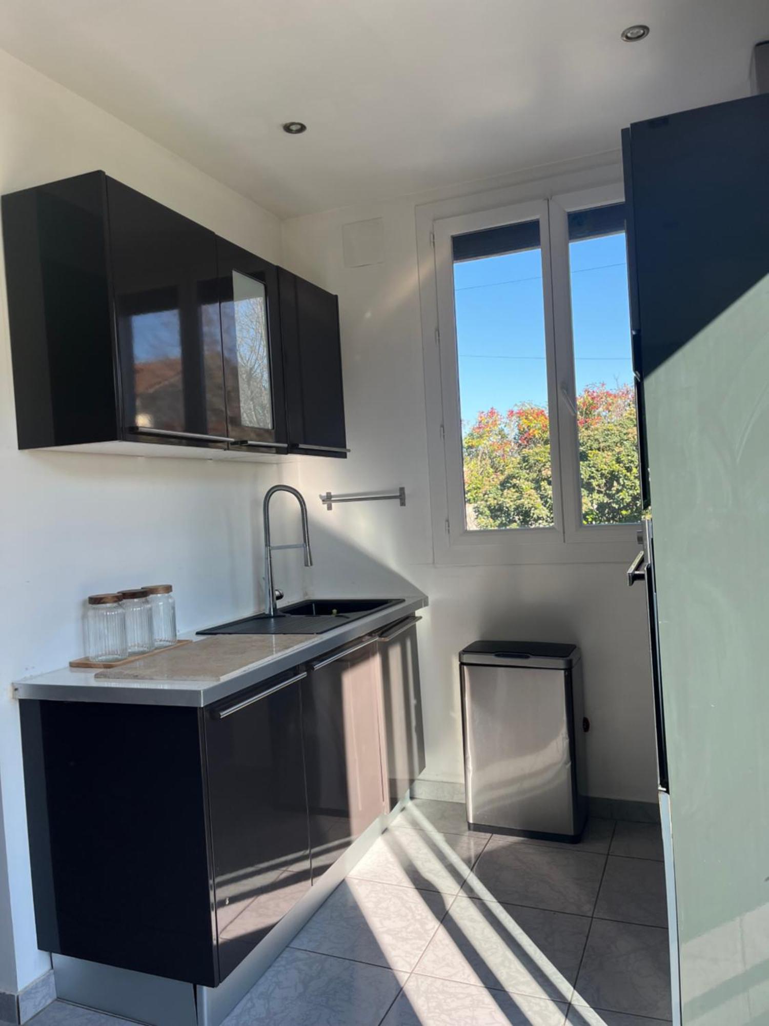 Villa Climatise Avec Piscine Et Jacuzzi Carpentras Eksteriør bilde